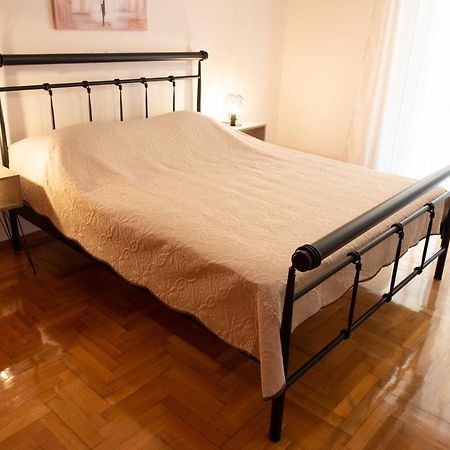 Apartmán Dimantheo Atény Exteriér fotografie